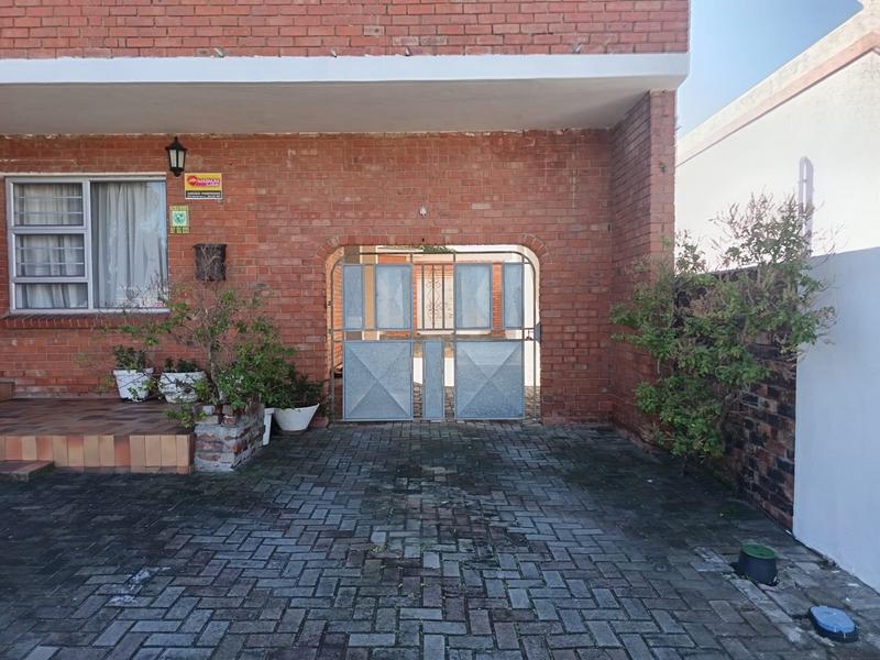 5 Bedroom Property for Sale in Malabar Eastern Cape